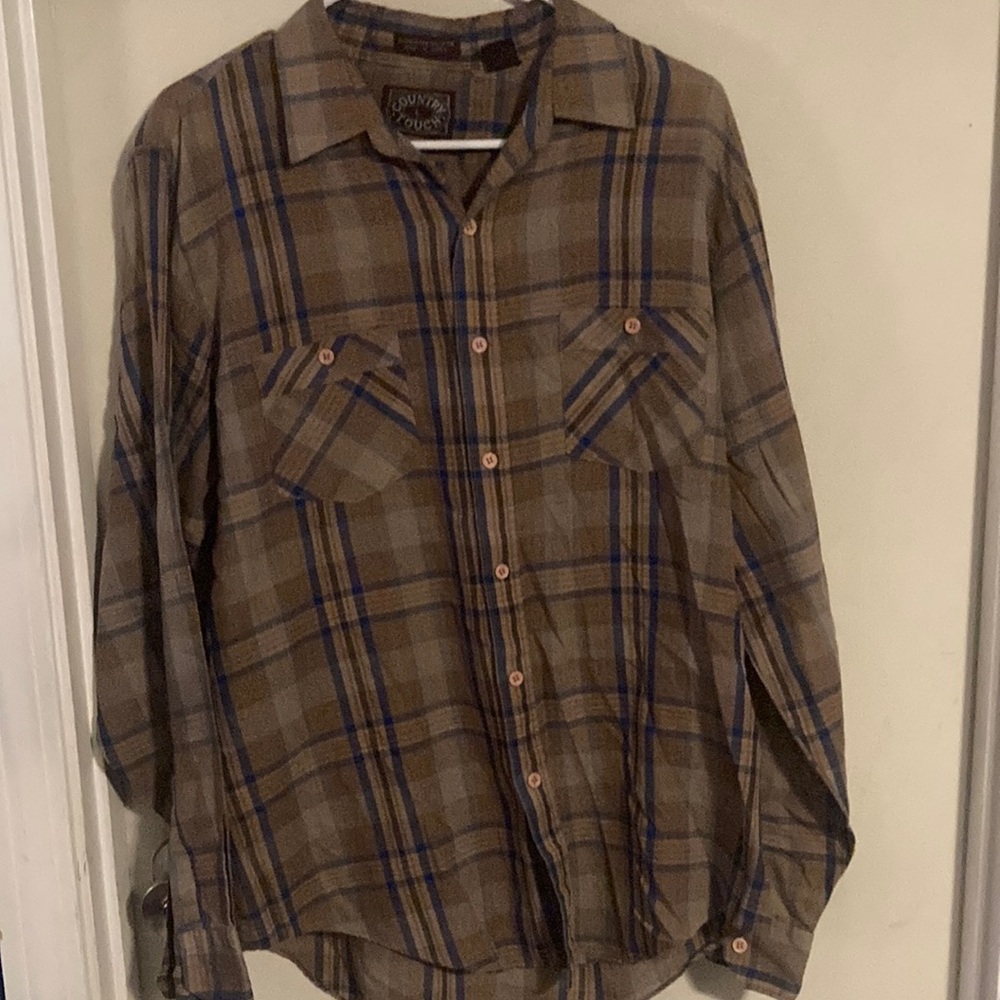 Men's Brown Plaid Button-Down Shirt